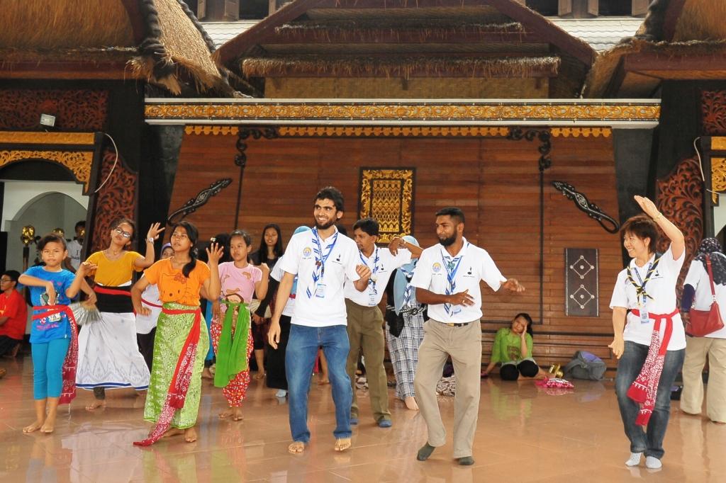 Memperkenalkan Budaya Indonesia Di TMII