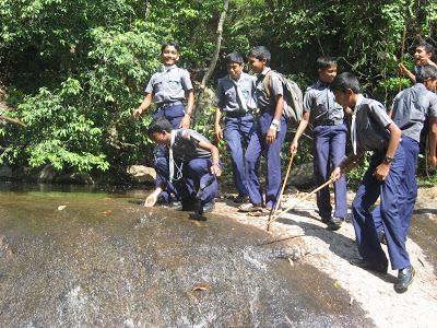 Tracking camp of scouts