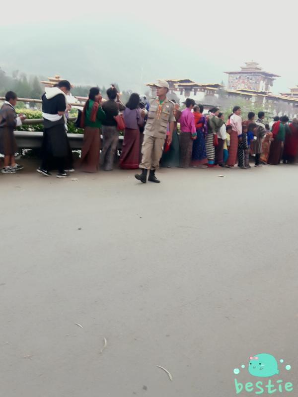 Crowd controll