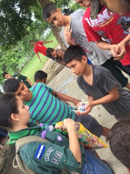 Niños Senderos de Amor