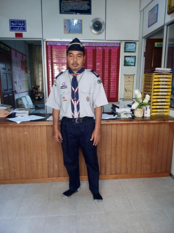 Pemakaian Uniform Pengakap ( Hari Rabu)