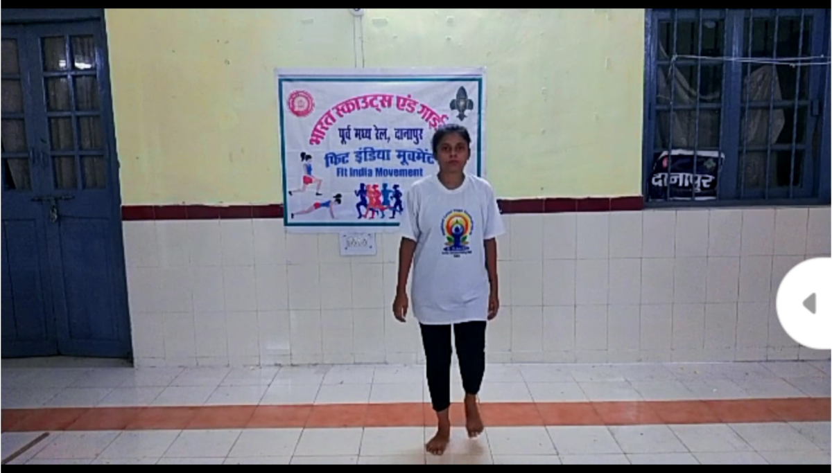 
 I Make a video of myself doing simple zoomba steps on energetic and famous 
songs as per choice at least for a mints.
And motivate 5 members 
#BSGFitIndia
#FitIndiaRun2020
#bsgindia
#FitIndiaMovement
#Fitindia