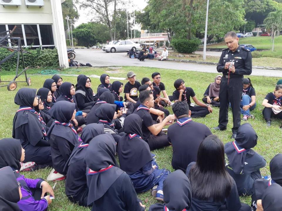 Perjumapaan pertama sidang 2 orienteering