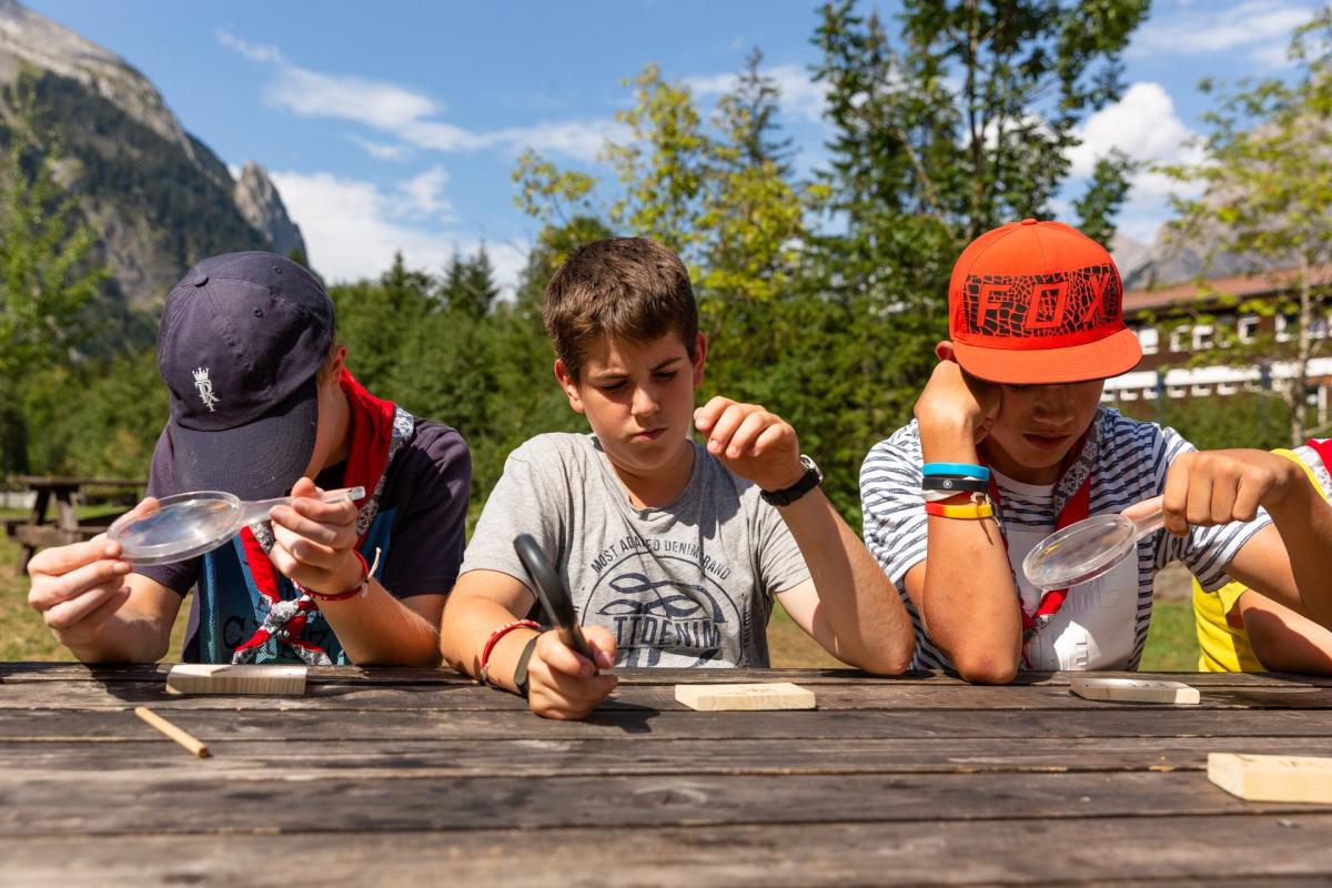 Scouts discover the power of the sun