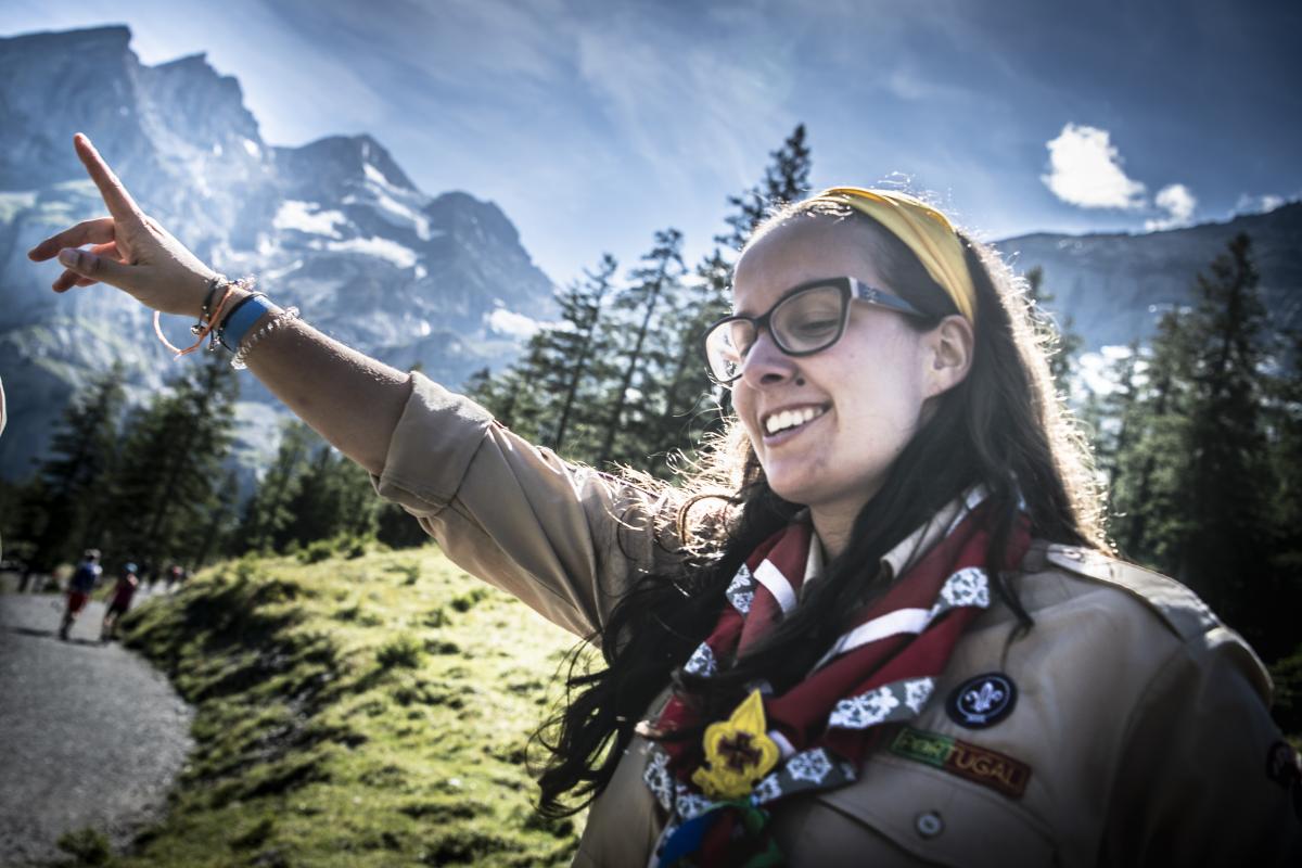 A young scout raising hand 