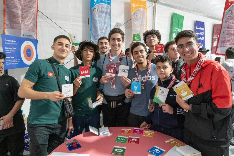 Group photos of young people 