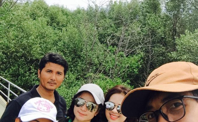 กิจกรรมปลูกป่าชายเลน