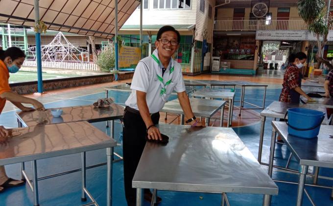 จิตอาสายกโต๊ะ