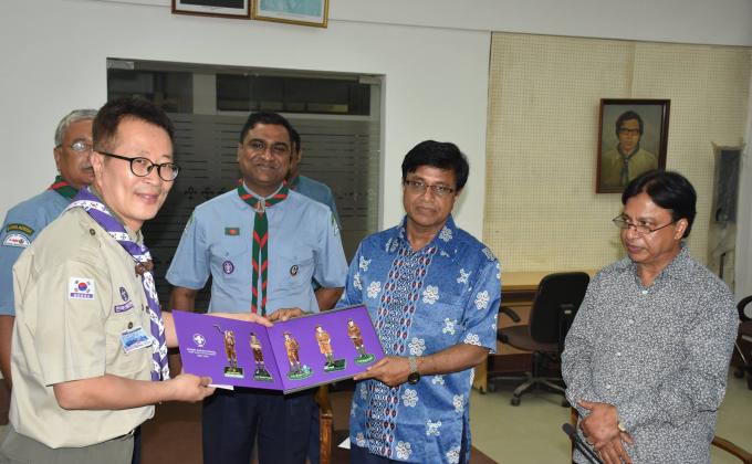 কোরিয়া স্কাউট এর একটি প্রতিনিধিদল বাংলাদেশ স্কাউটস-এ