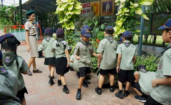 บำเพ็ญประโยชน์เนื่องในวันพระมหาธีรราชเจ้า