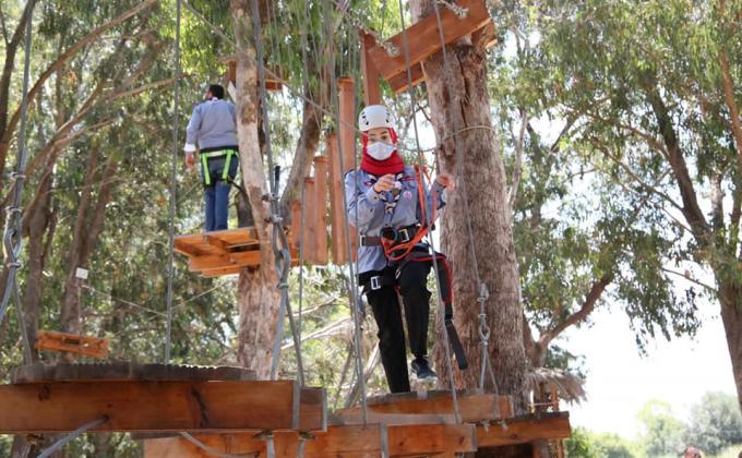 وزيرة الشباب والرياضة والادماج المهني تشرف صحبة سفير الولايات المتحدة الأمريكية بتونس على افتتاح المركب الترفيهي والتكنولوجي ببرج السدرية