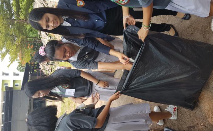 ร่วมกิจกรรมสานสัมพันธ์พี่น้อง