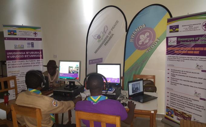 Scouts in Rwanda join the world in the JOTA-JOTI (Jamboree On The Air - Jamboree On The Internet