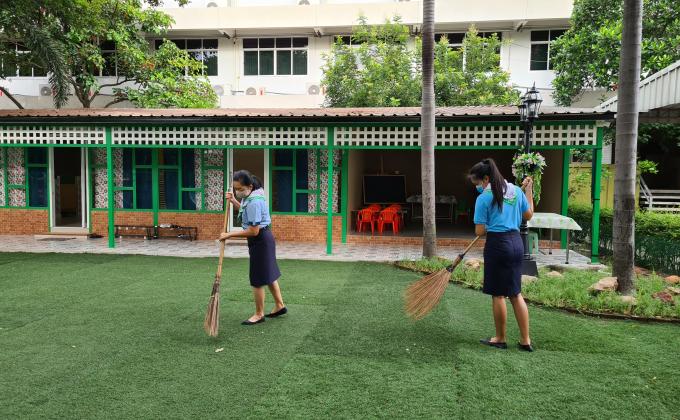 บำเพ็ญประโยชน์