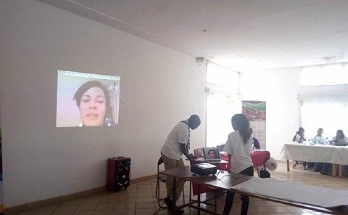 Une vidéoconférence avec Cynthia Marquez en intermediaire de Jacques Sandrizi