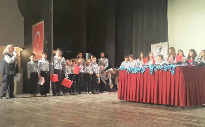 Thinking Day and izdos birthday