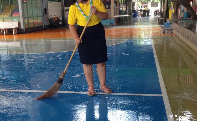 บำเพ็ญประโยชน์