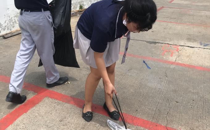 เก็บขยะลดโลกร้อน