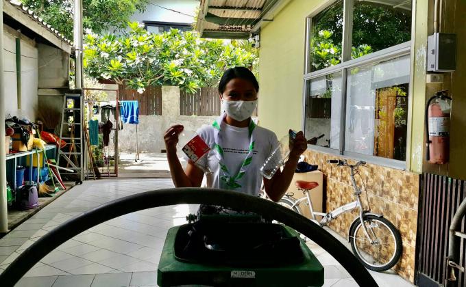 จิตอาสา แยกขยะลดภาวะโลกร้อน