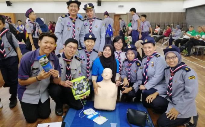 Teknik CPR Automated External Defibrillator(AED)