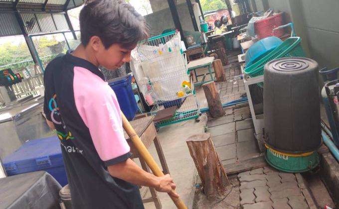 กวาดพท้น
