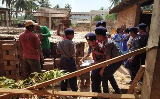 A visit to the Bricks factory from Vishwa vinayaka school Tekkate, Bharat scouts and guides Udupi District Association,Karnataka state, India 