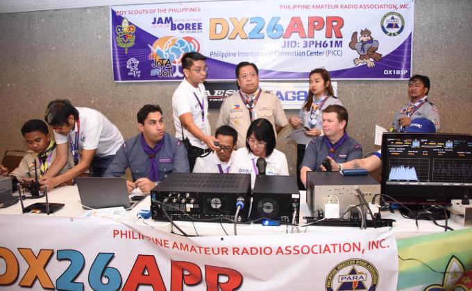 SG Ahmad Alhendawi and Chairperson Craig Turpie at DX26APR, JOTA-JOTI 2018 in Manila, Philippines