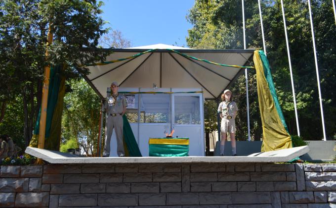 Guarda do Fogo da Pira da Pátria na Praça da República em Ijuí