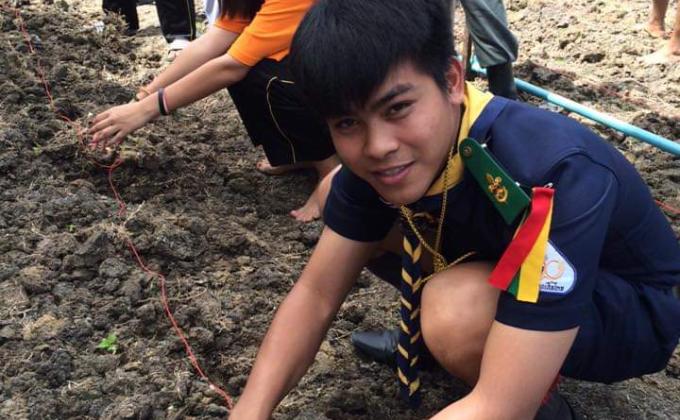 ปลูกดอกดาวเรืองวันพ่อ