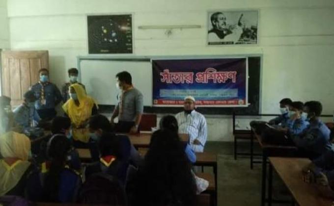 বাংলাদেশ স্কাউটস সান্তাহার উপজেলায় সাতার প্রশিক্ষণ অনুষ্ঠিত হয়।