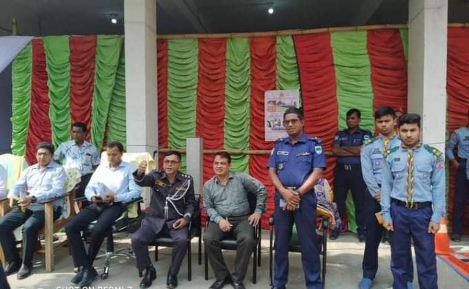 সিভিল সার্জন সার্ভিসে ফায়ার সার্ভিসের সাথে তাদের নিয়ম অনুযায়ী প্রশিক্ষন।
