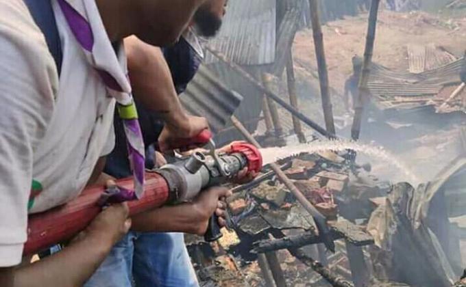 আগুন  নিভানো  