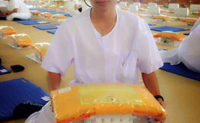 ปฏิบัติธรรม