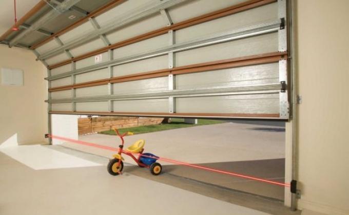 Why are Insulated Garage Doors Worth Your Investment?