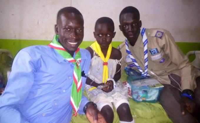 SCOUTS PRESENTING GIFTS OF HOPE