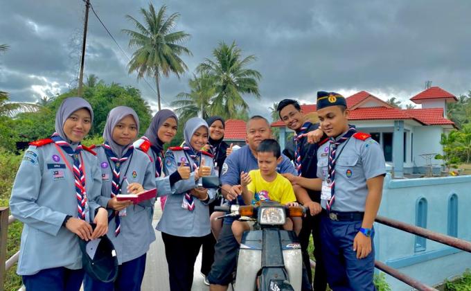 Temu ramah penduduk kampung