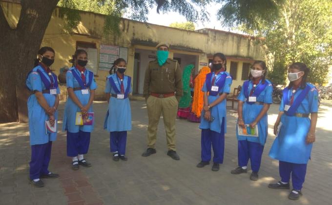 पुलिस विभाग से फायर की जानकारी प्राप्त करते हैं