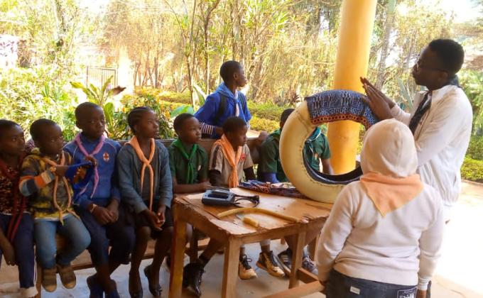 ATELIER DE NOËL DU GROUPE COLOMBE ROYALE DE DSCHANG (Ouest Cameroun)