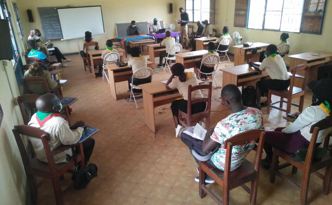 Briefing sur les techniques et stratégies de communication contre la covid-19