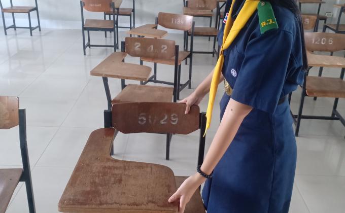 จัดโต๊ะเรียน