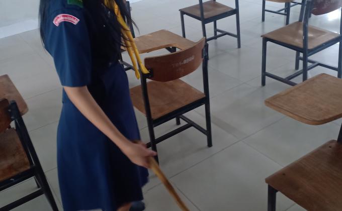 ทำความสะอาดห้องเรียน