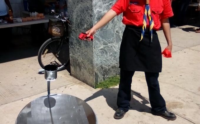 Moy cocinando
