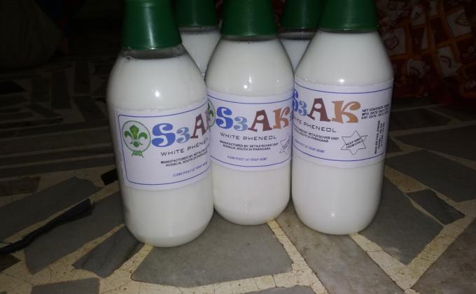  NETAJI SCOUTS AND GUIDES GROUP'S Rovers & DOC(G-s24pgs) start a PHENEOL Business.