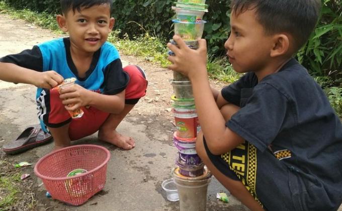 The Children's with Their hope... 