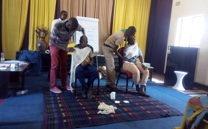 St. John Ambulance International Trains Scouts in Emergency Scene Management