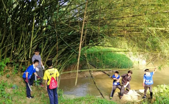 pengakap menebang tebu 2018