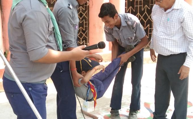 MAKING STRETCHER