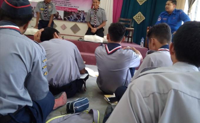 Dua Lencana Dalam Genggamanku!!