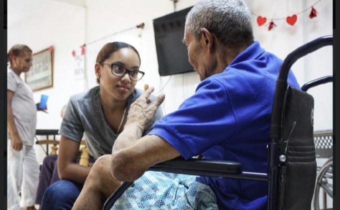 SONRISAS DE ABUELITOS 
