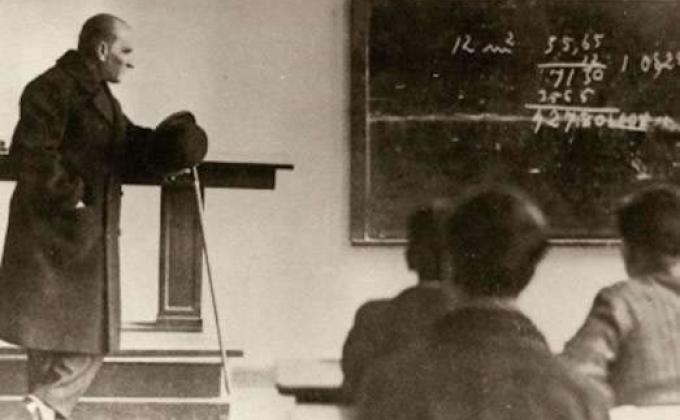 TEACHER’S DAY IN TURKEY. 26 MILLION CHILDREN  CELEBRATİNG TEACHERS